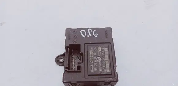Jaguar XF X250 Door control unit/module AH2214D620AD 1002127500