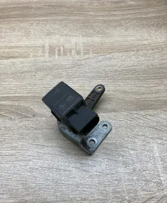 BMW 5 E39 Headlight level height control switch 1093698
