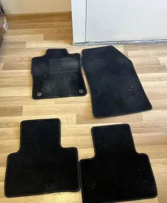 Opel Astra L Car floor mat set 8633447 3089800101