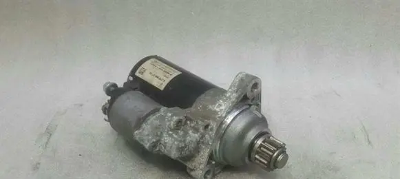 Mercedes-Benz A W176 Starter motor A2709060700