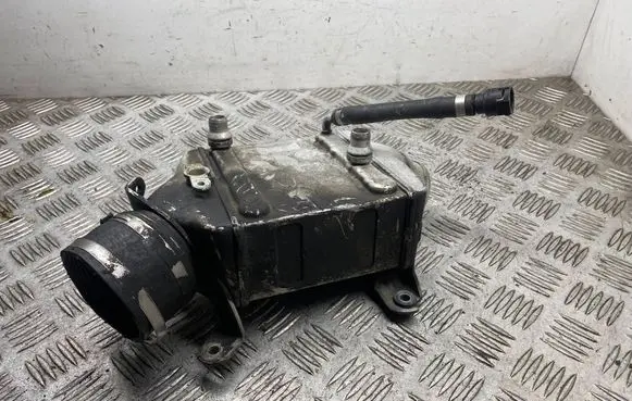 BMW 7 F01 F02 F03 F04 Intercooler radiator 7575404