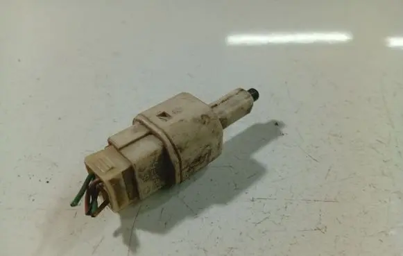 Toyota Yaris Brake pedal sensor switch