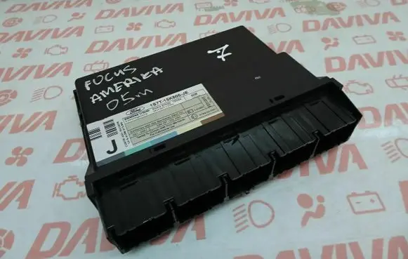 Ford Focus Comfort/convenience module 1S7T-15K600-JE 1S7T15K600JE