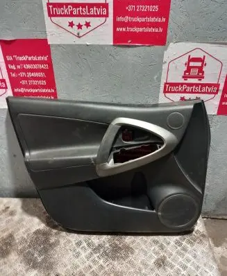 Toyota RAV 4 (XA30) Front door card panel trim 6771842020 T10172