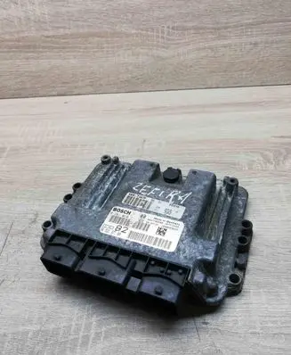 Peugeot 206 Engine control unit/module ECU 9653197180 0281010727