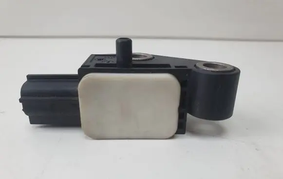 Audi A6 S6 C6 4F Airbag deployment crash/impact sensor 4F0959651