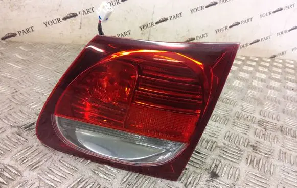 Lexus GS 300 350 430 450H Tailgate rear/tail lights