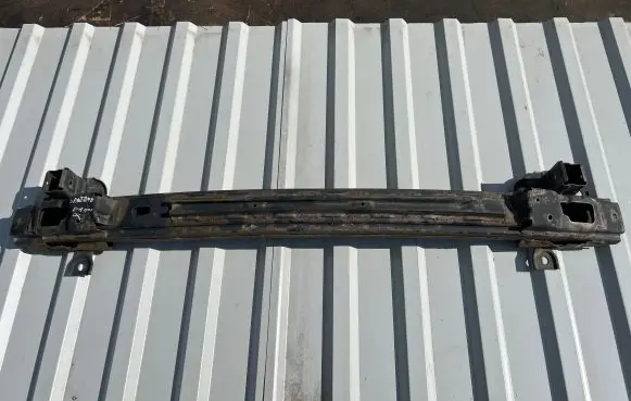 Hyundai Santa Fe Front bumper cross member