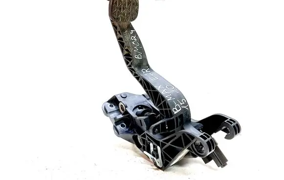 Clutch pedal