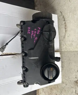 Volkswagen PASSAT B6 Engine head 038103373R
