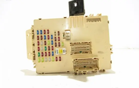 Hyundai i40 Fuse module 919503Z020
