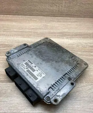 Peugeot 206 Engine control unit/module ECU 9642013980 0281010594 USED