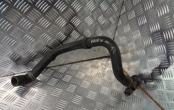 Volkswagen Polo IV 9N3 Engine coolant pipe/hose 6Q0122291