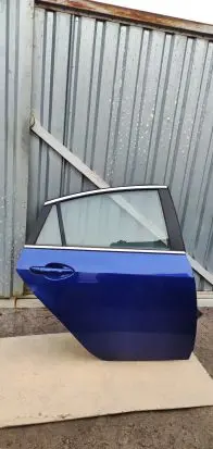 Mazda 6 Rear door