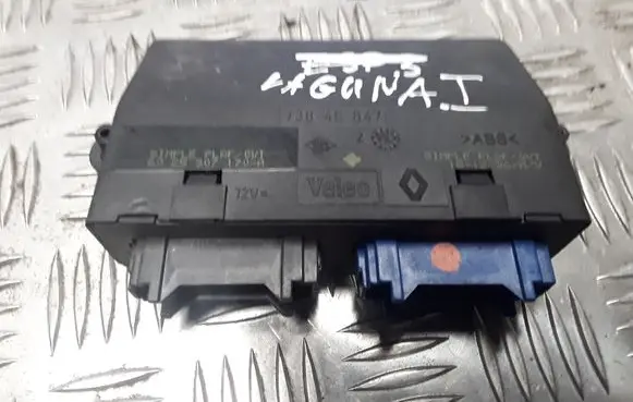 Renault Laguna I Combustion relay 73846847