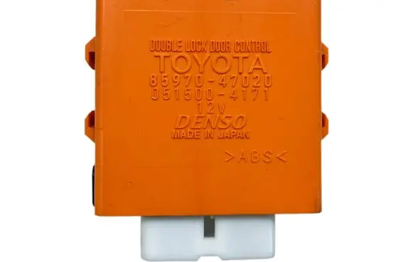 Toyota Prius (XW30) Door control unit/module 8597047020 0515004171
