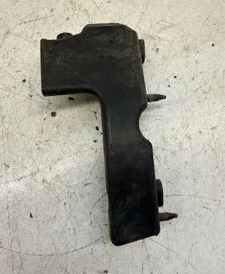Audi A4 S4 B7 8E 8H Front bumper mounting bracket 8E0807283E