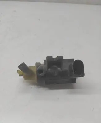 Volkswagen PASSAT B6 Turbo solenoid valve 1K0906627A 07T061 70086800