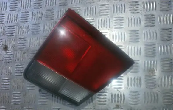 Mazda 626 Tailgate rear/tail lights 0431397r