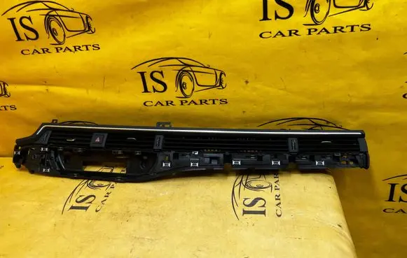 Audi A4 S4 B9 Dash center air vent grill 8W1820902A6PS 8W1820902A 8W0971659
