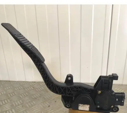 Opel Antara Accelerator throttle pedal 20905699