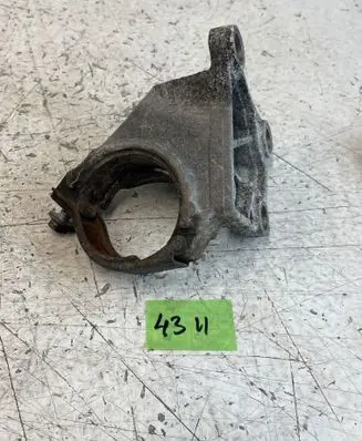 Renault Master III Driveshaft support bearing bracket 397748146R