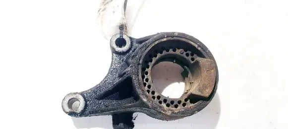 Opel Astra G Engine mount bracket 