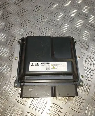 Mitsubishi Pajero Engine control unit/module ECU 2757000940 1860B609