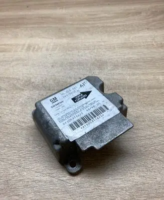 Opel Astra G Airbag control unit/module 90520841