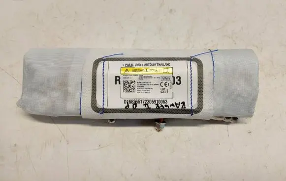 Volvo XC40 Seat airbag