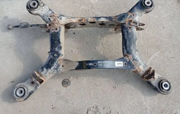 Mercedes-Benz GL X164 Rear subframe 