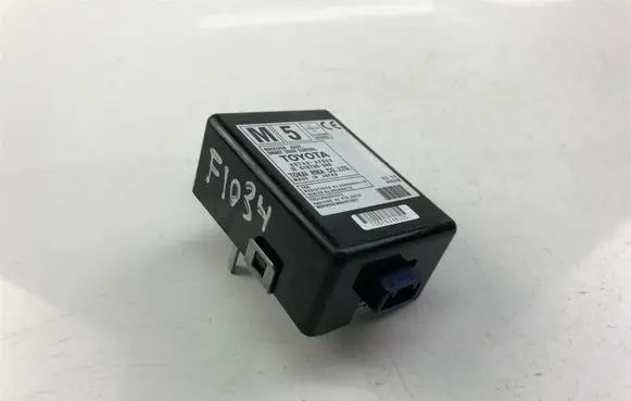 Toyota RAV 4 (XA40) Other control units/modules 8974042050 F1034