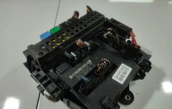 Mercedes-Benz A W169 Comfort/convenience module 1695454332