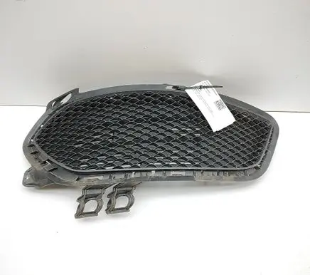 Mercedes-Benz CLA C117 X117 W117 Front grill A1178852322 A1178851822