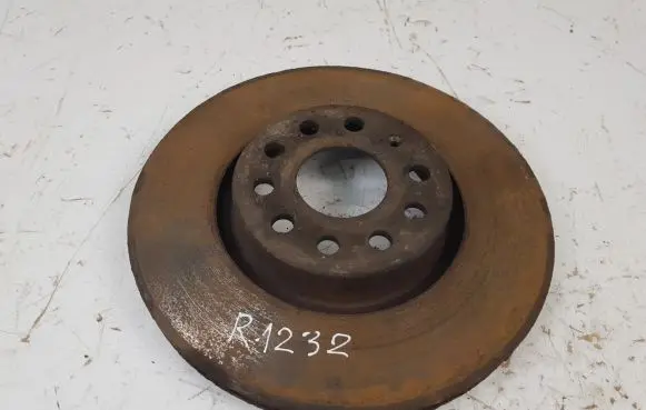 Volkswagen PASSAT B6 Front brake disc