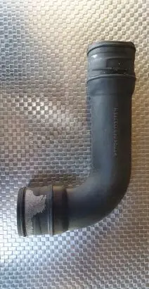 Audi A4 S4 B6 8E 8H Engine coolant pipe/hose 06B133785H