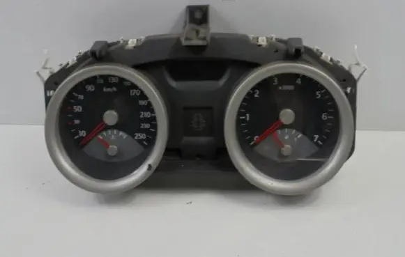 Renault Megane II Speedometer (instrument cluster) 8200306538