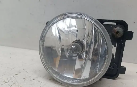 Peugeot 5008 Front fog light 9688180980