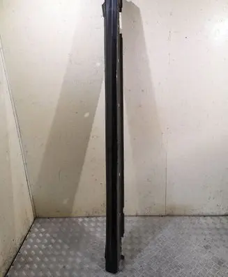 Subaru Legacy Other sill/pillar trim element