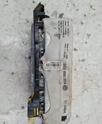 Volkswagen Fox Passenger airbag