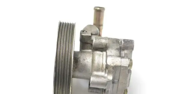 Ford Fiesta Power steering pump 2S6G3A696DB
