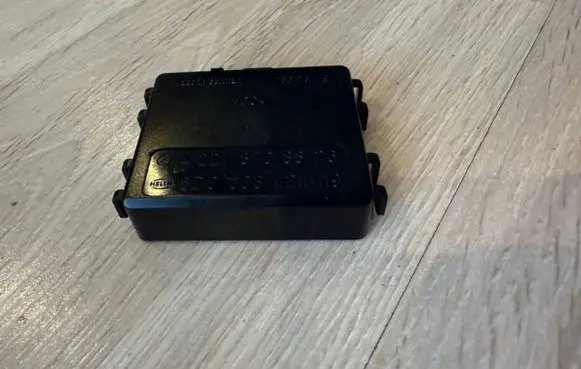 Mercedes-Benz S W221 Rain sensor A2218708826 5DC00842419 73628119