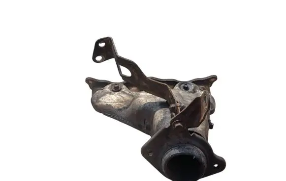 Mitsubishi Outlander Exhaust manifold