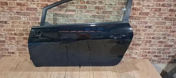 KIA Rio Front door