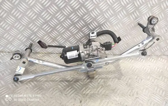 Citroen Berlingo Front wiper linkage and motor 9816558880 W000083924
