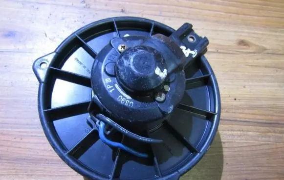Mitsubishi Galant Heater fan/blower 1940000390 194000-0390