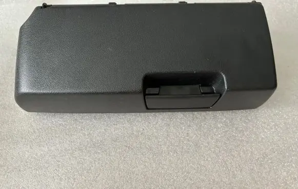 Mercedes-Benz E W212 Front trunk storage compartment A2128100304 2128100304