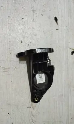 Alfa Romeo Stelvio Front bumper mounting bracket 50054585 68349969AB