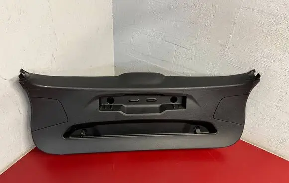 BMW X2 F39 Tailgate/boot lid cover trim 7423855 7435057 51497423855