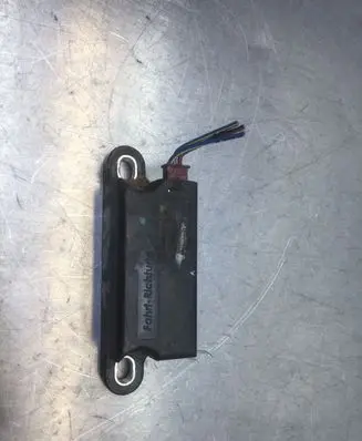 Mercedes-Benz E W211 Airbag deployment crash/impact sensor 82176166 015700BG 320702309